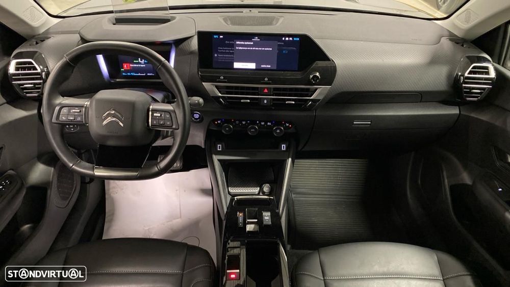 Citroën e-C4 X Shine - 3