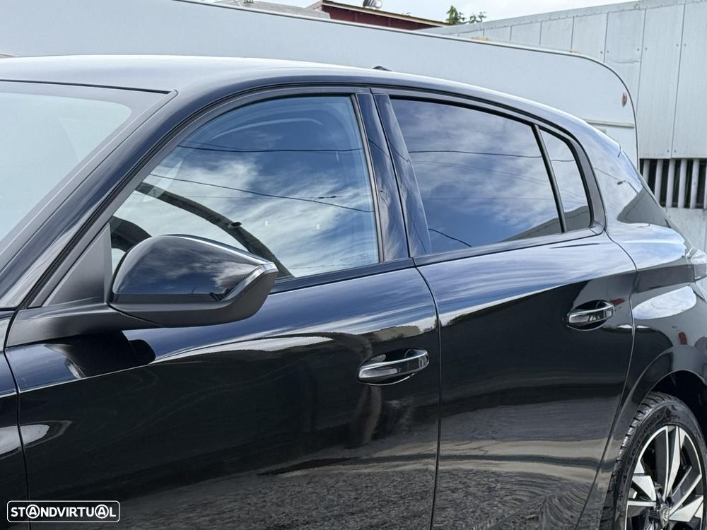 Peugeot 308 1.2 PureTech Allure EAT8 - 18