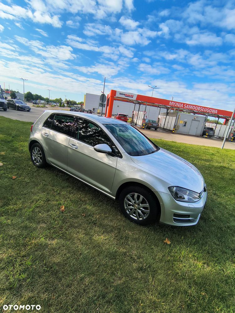 Volkswagen Golf 1.6 TDI BlueMotion Technology Trendline - 8