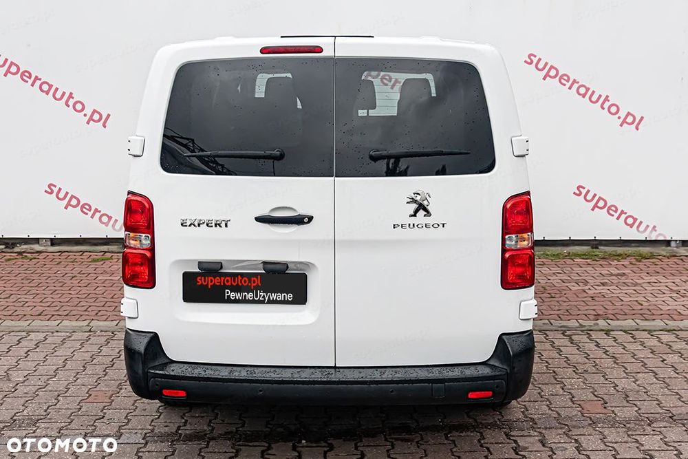 Peugeot Traveller - 9