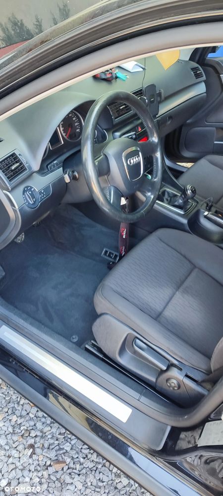 Audi A4 Avant - 13