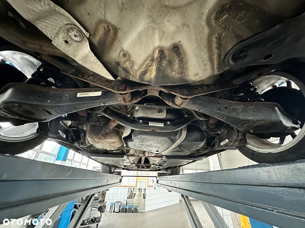 Volkswagen Golf 1.4 TSI Style - 32