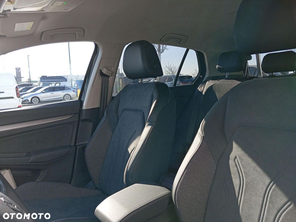 Volkswagen Golf - 14