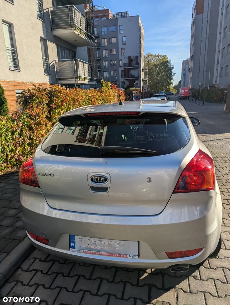 Kia ProCeed 2.0 Optimum + - 7