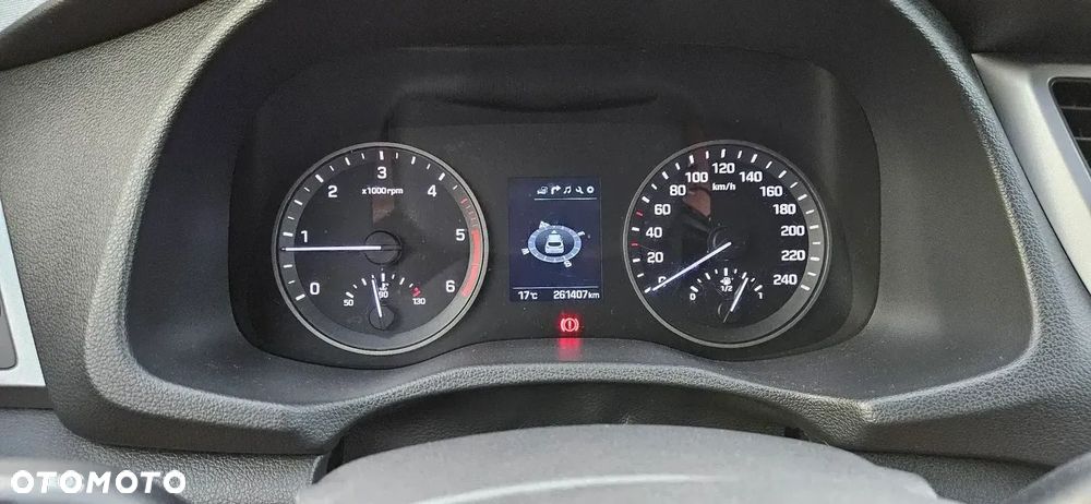 Hyundai Tucson 2.0 CRDi 2WD Trend - 21