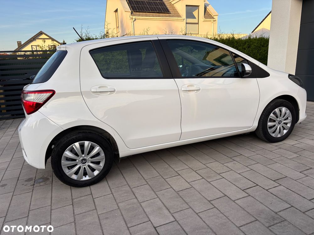 Toyota Yaris 1.5 Active - 4