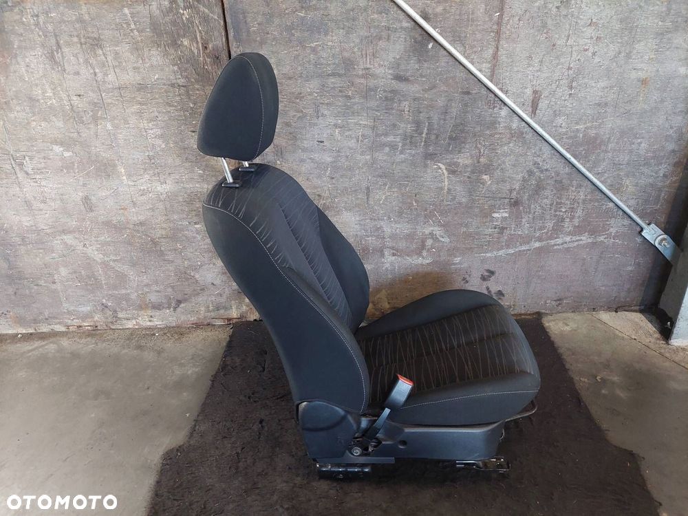 FOTELE KOMPLET LEWY PRAWY KANAPA TYŁ MAZDA 2 DE 5D - 11