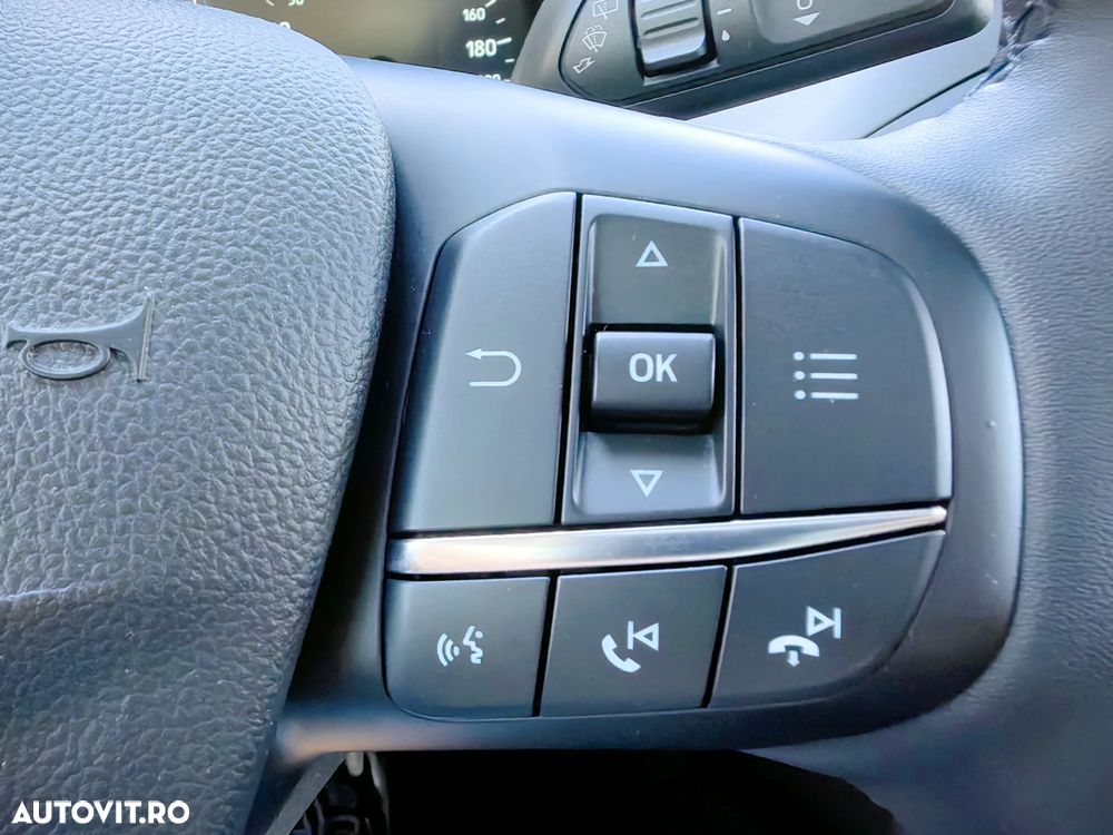 Ford Focus 1.5 EcoBlue Active Business - 24