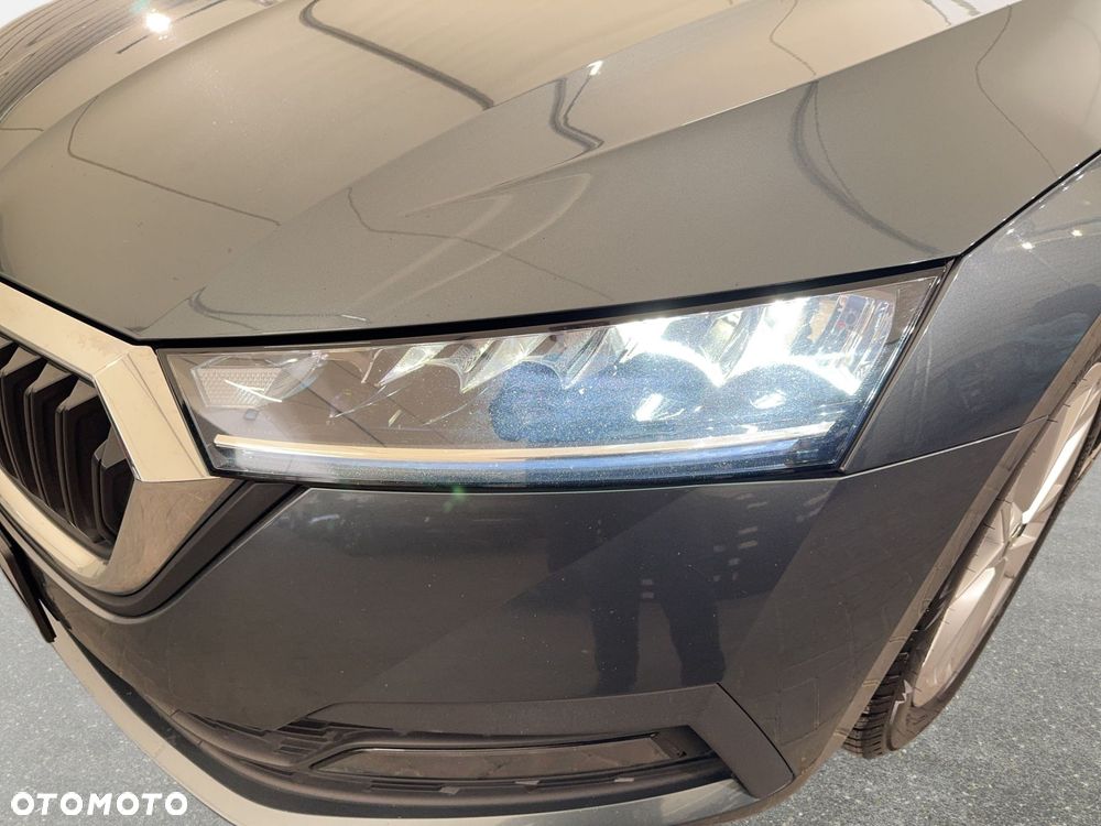 Skoda Octavia - 10