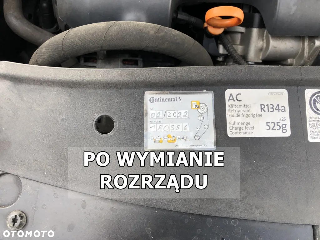 Volkswagen Golf 1.6 TDI DPF Comfortline - 23
