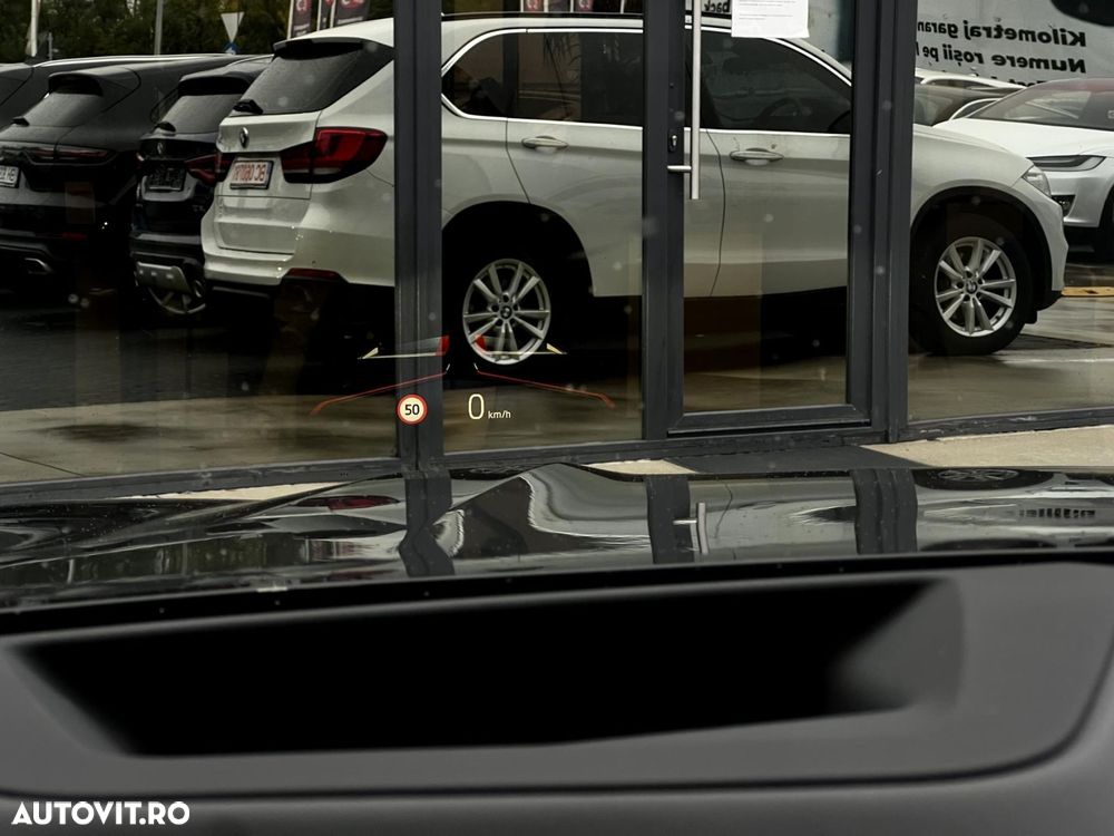 BMW X7 - 36