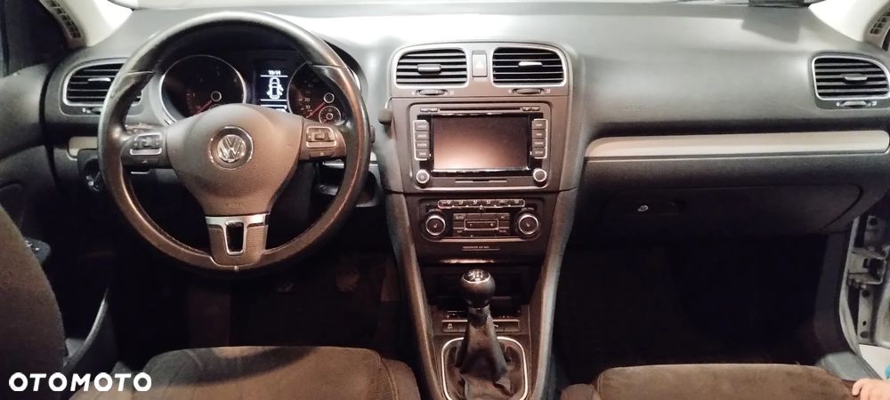 Volkswagen Golf VI 2.0 TDI Highline - 8