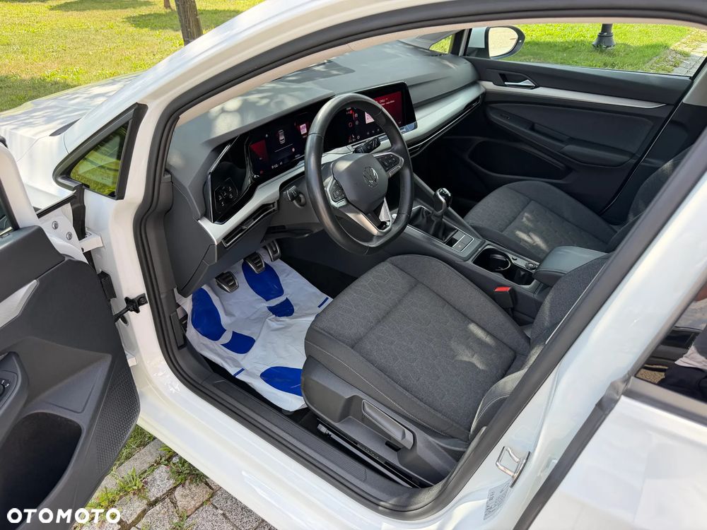 Volkswagen Golf - 18