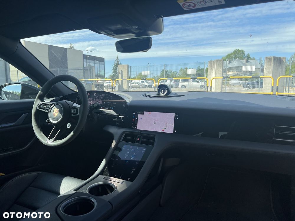 Porsche Taycan 105kWh 4S - 3