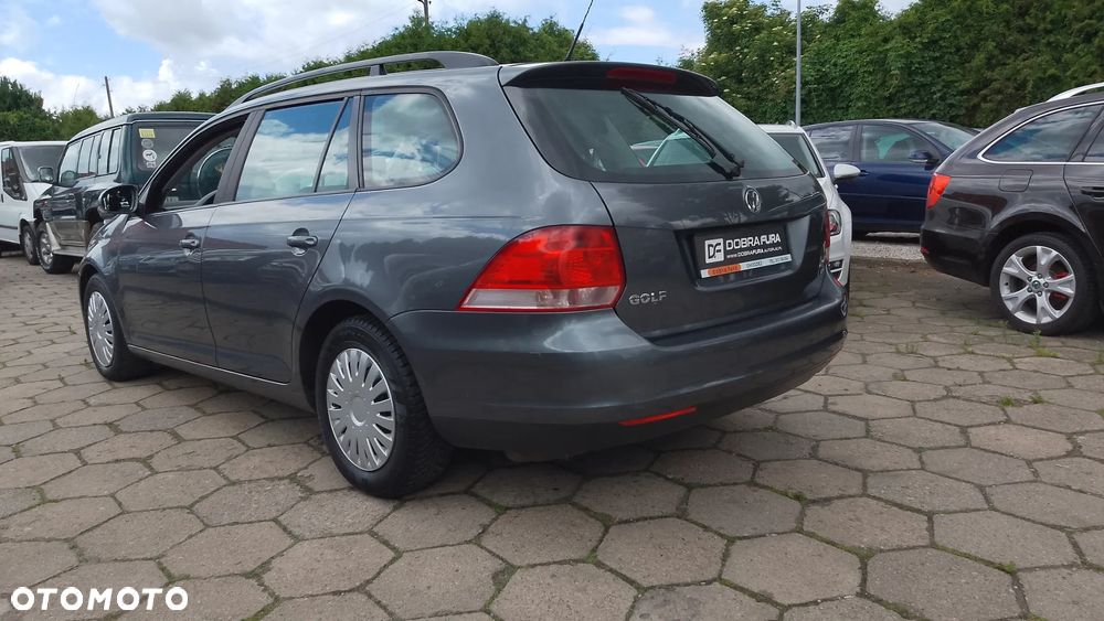 Volkswagen Golf Variant 1.6 Highline - 27