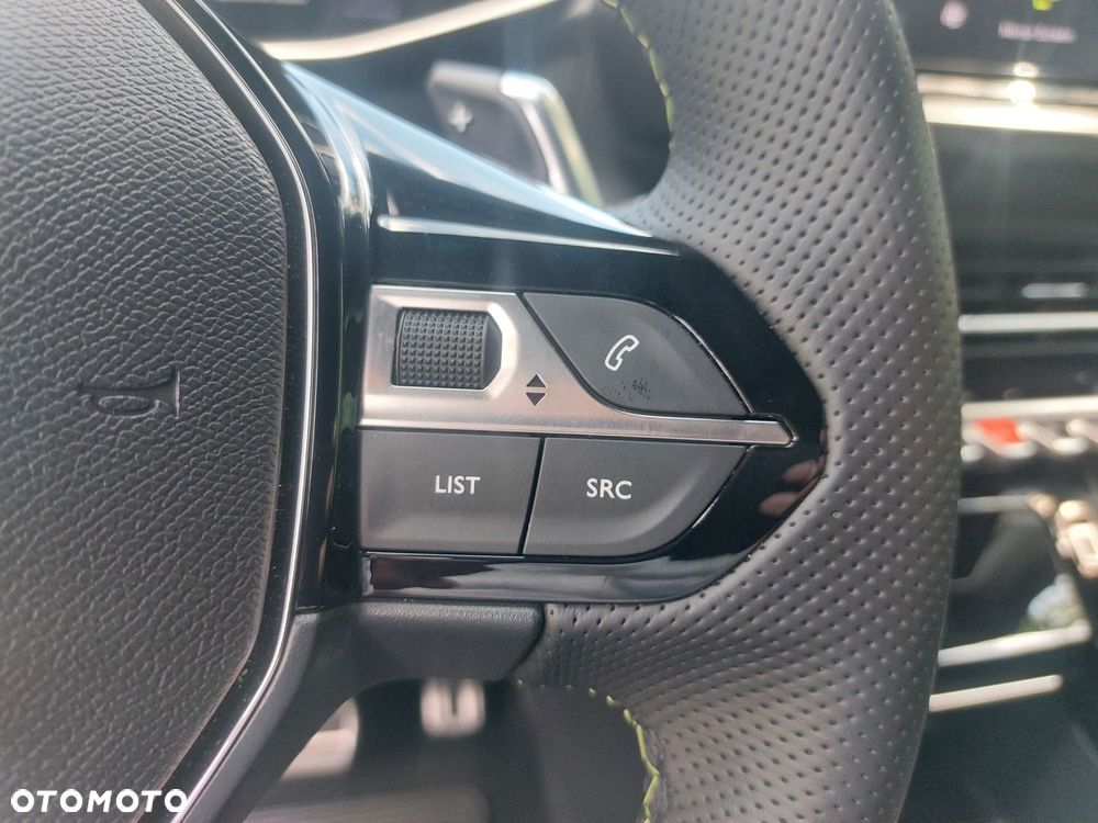 Peugeot 2008 - 16