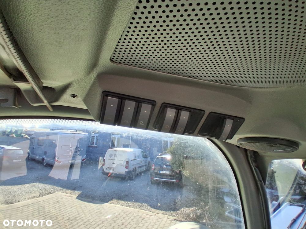 Claas SCORPION 7050 - 23