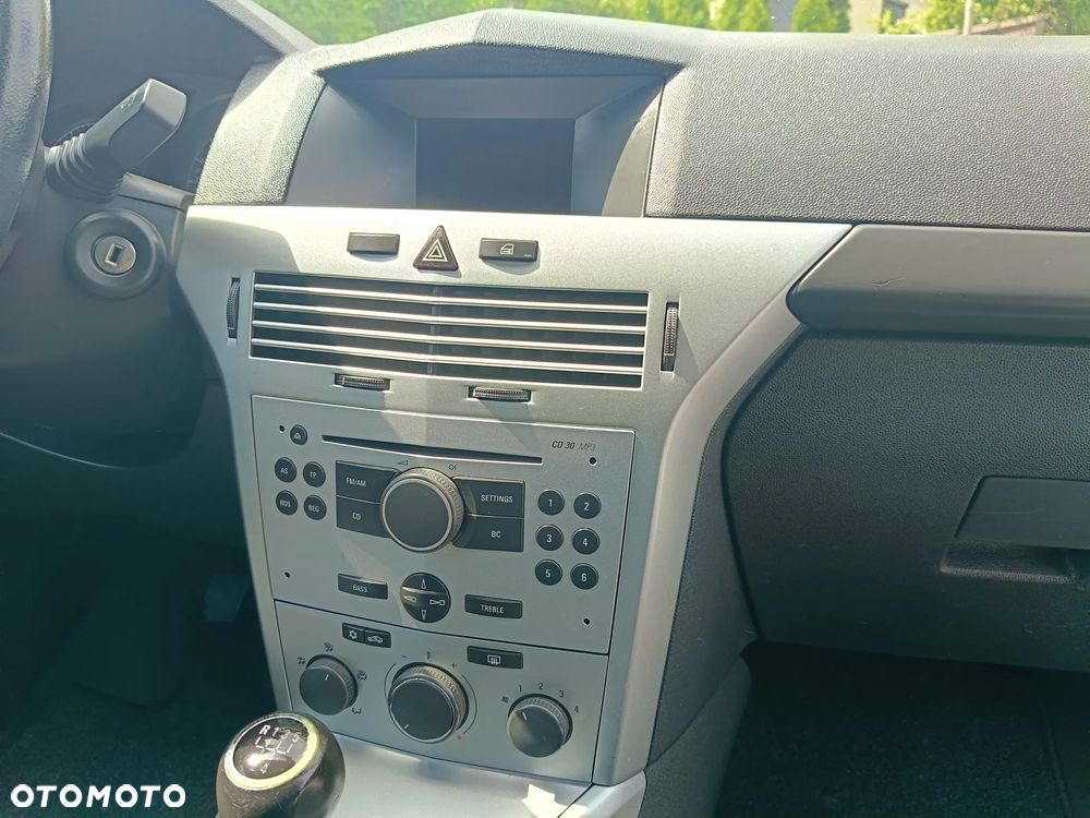 Opel Astra - 19