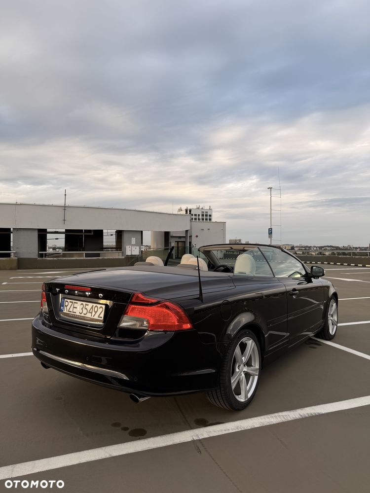 Volvo C70 T5 Summum - 14