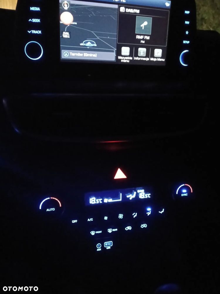 Hyundai Tucson blue 1.6 CRDi 2WD Select - 11