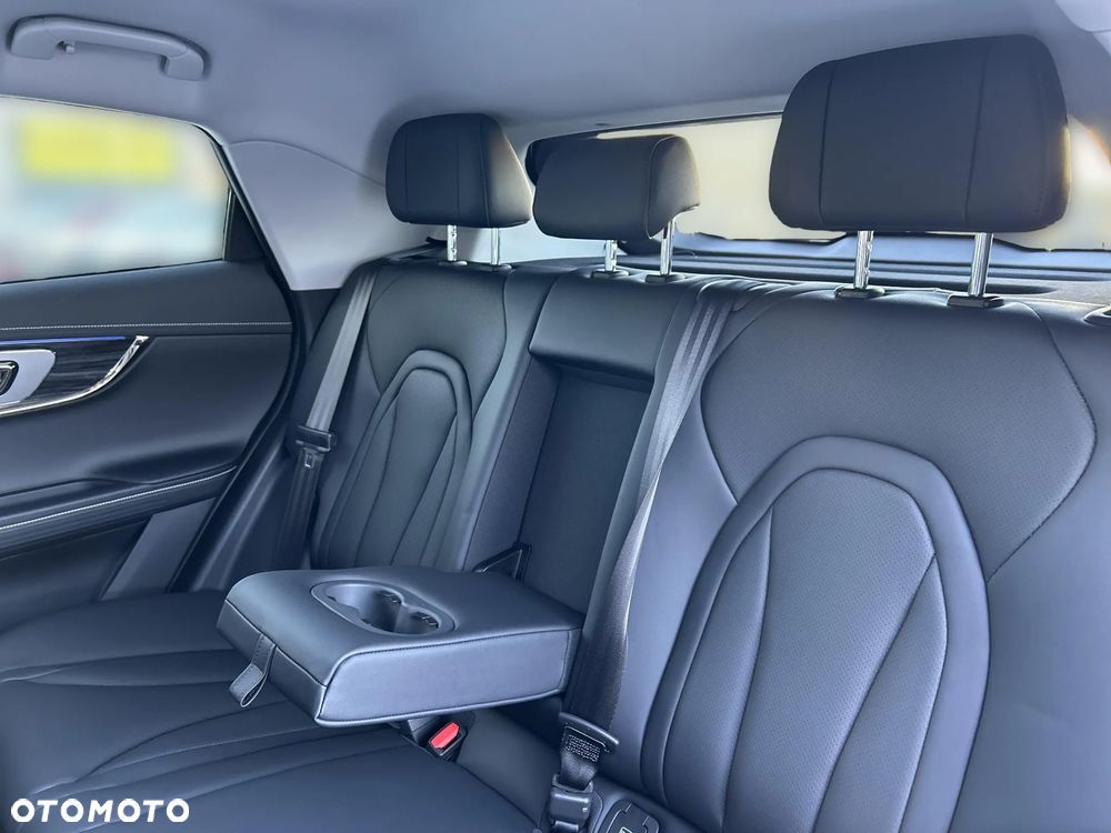 Omoda 5 1.5 T-GDI Hybrid Premium DHT - 16