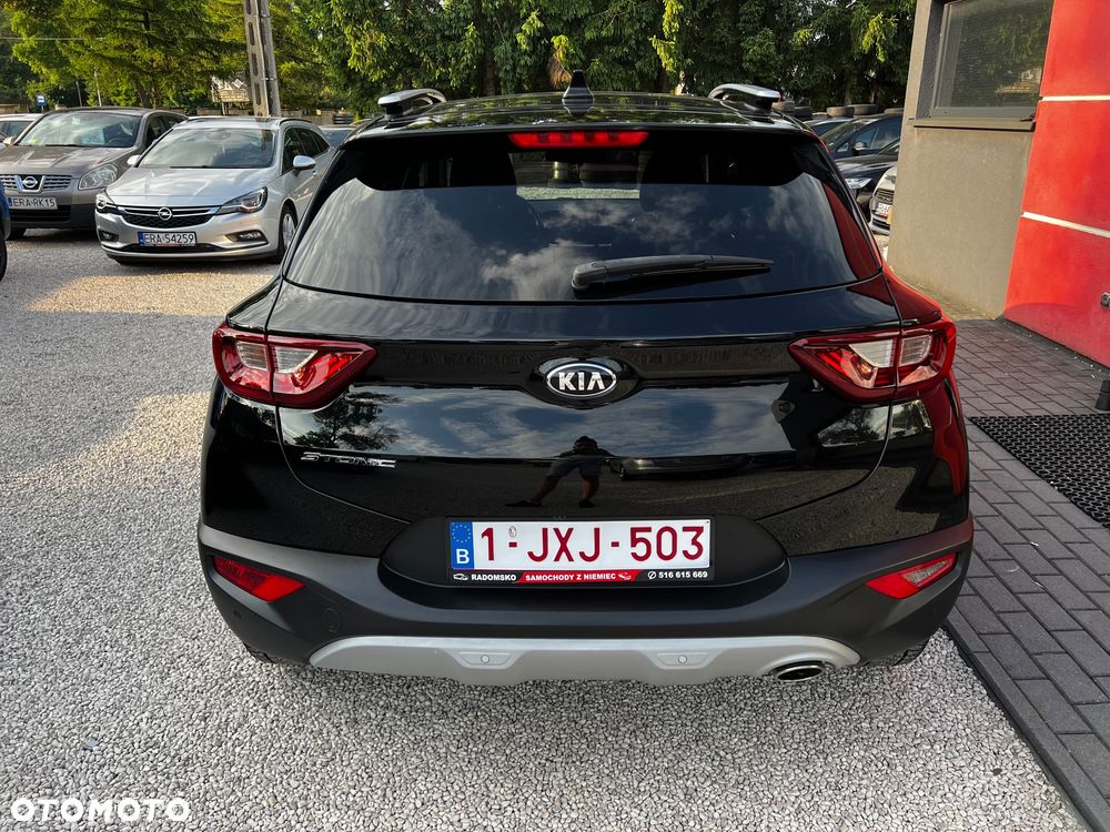 Kia Stonic 1.4 L - 13