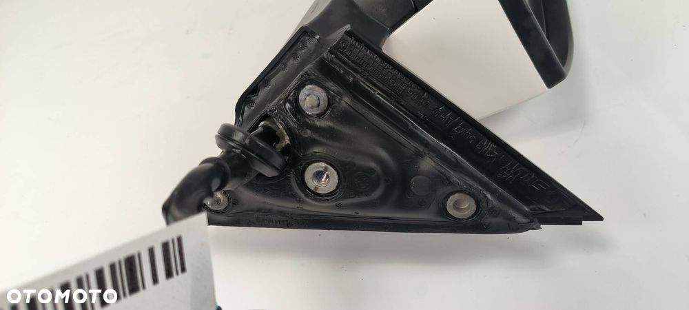 LUSTERKO LEWE SKODA OCTAVIA IV - 5