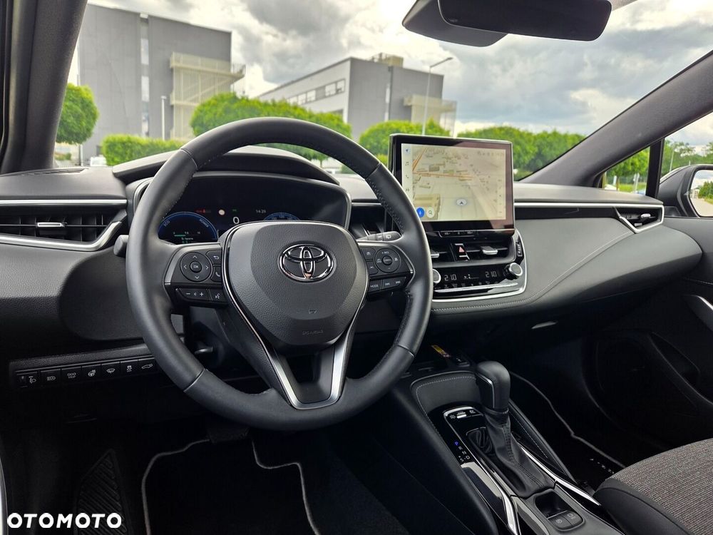 Toyota Corolla 2.0 Hybrid Style - 21