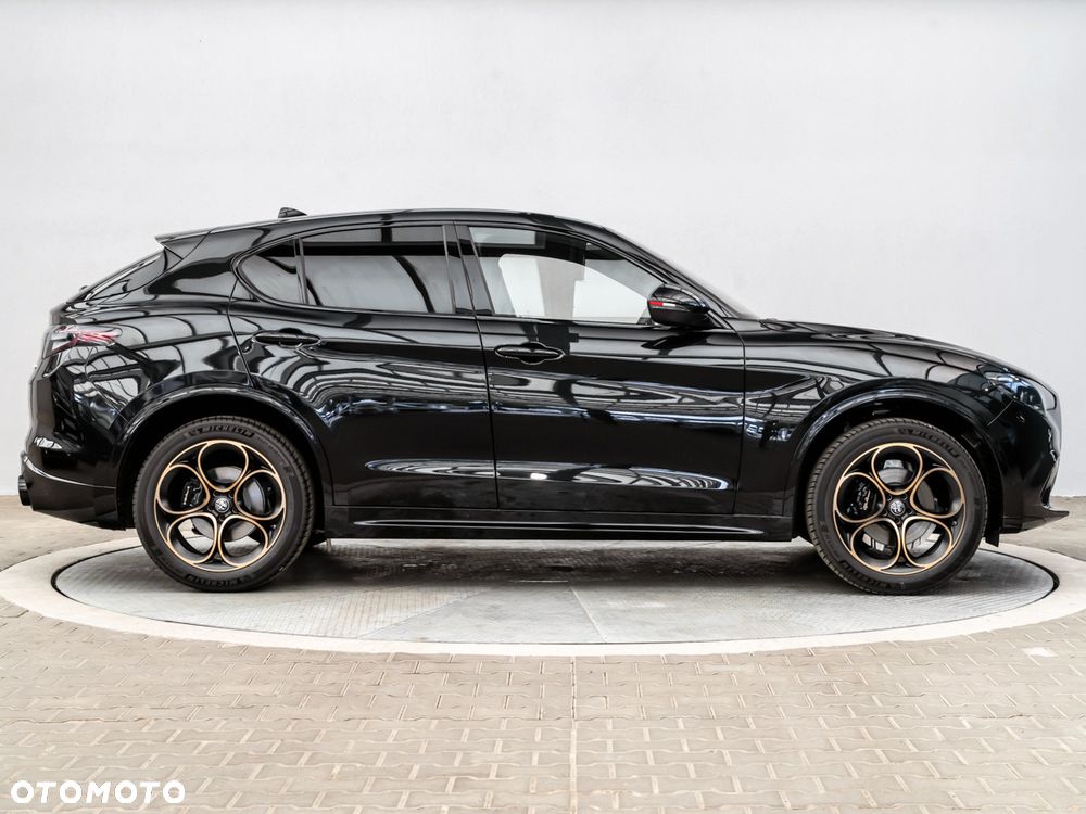 Alfa Romeo Stelvio 2.0 Turbo TI Q4 - 8