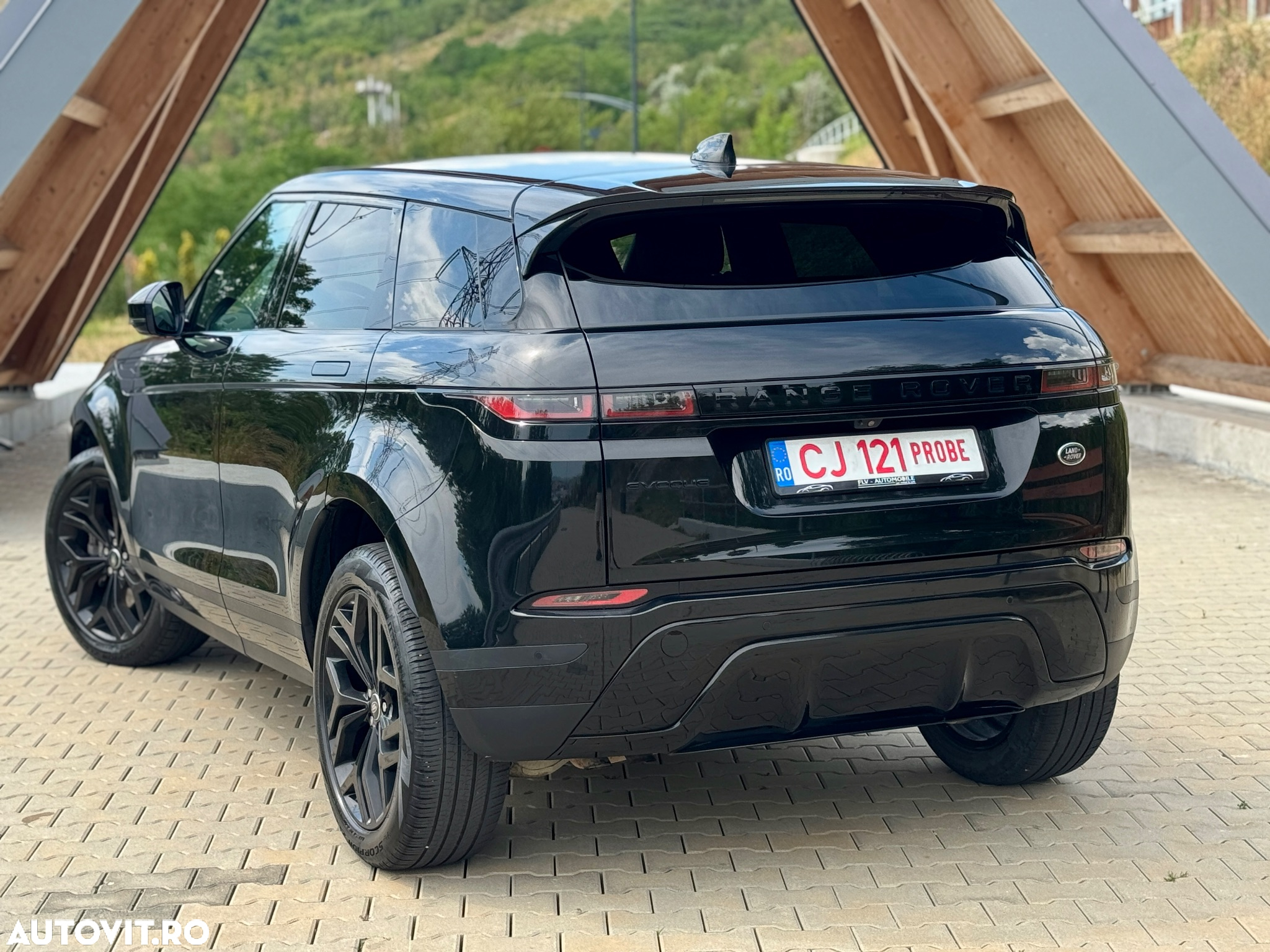 Land Rover Range Rover Evoque 2.0 D150 HSE - 9