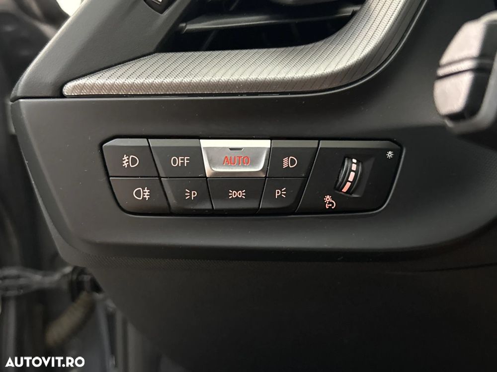 BMW Seria 1 - 16