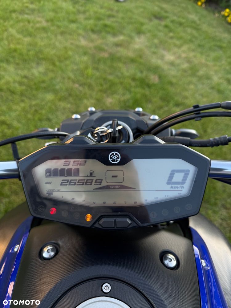 Yamaha MT - 19
