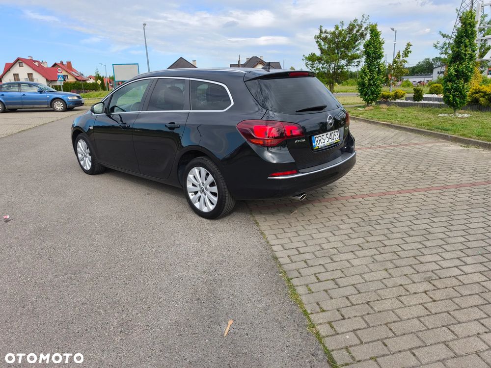 Opel Astra 1.4 Turbo Cosmo - 5