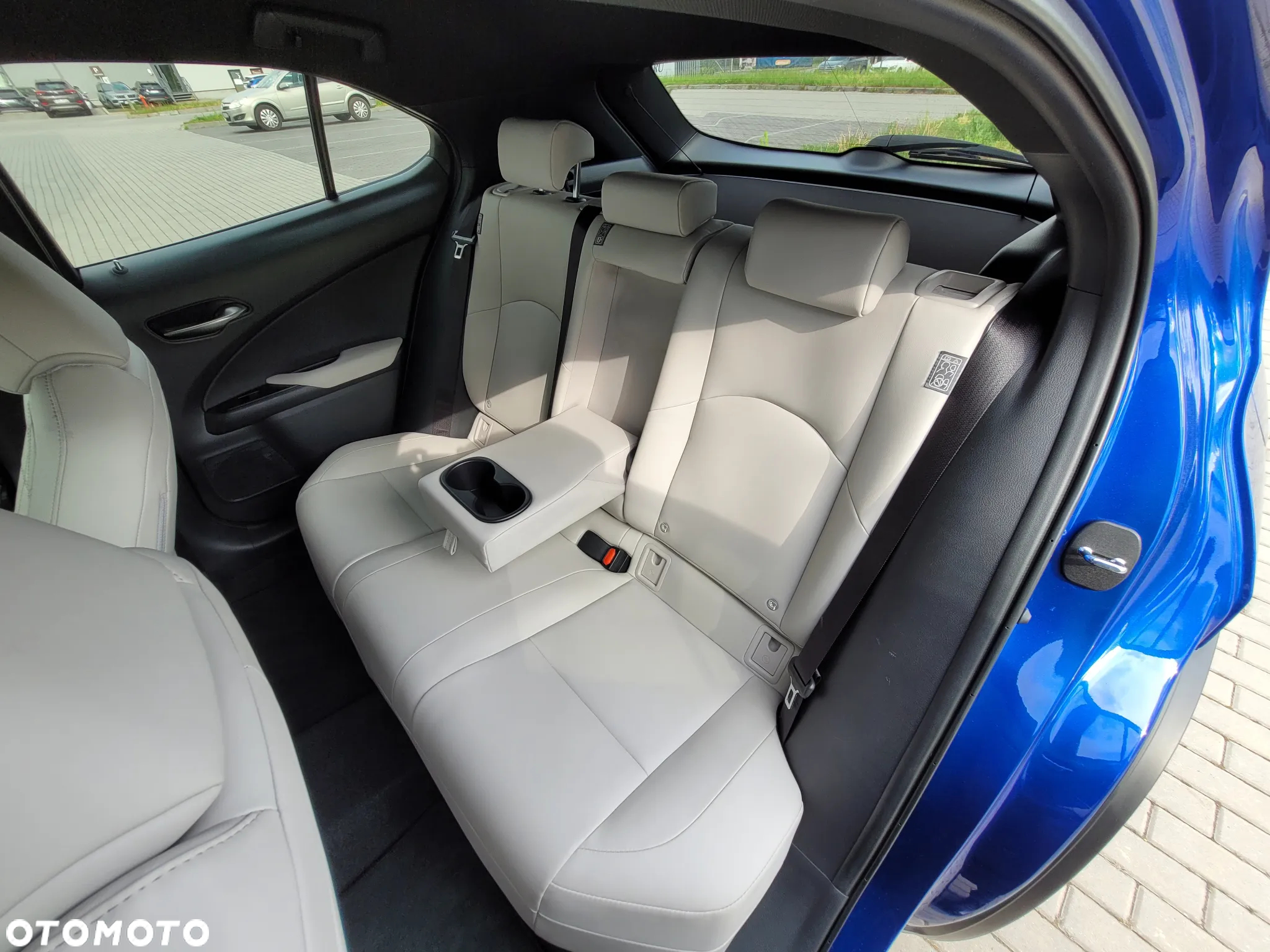 Lexus UX 200 GPF F Sport Design 2WD - 9