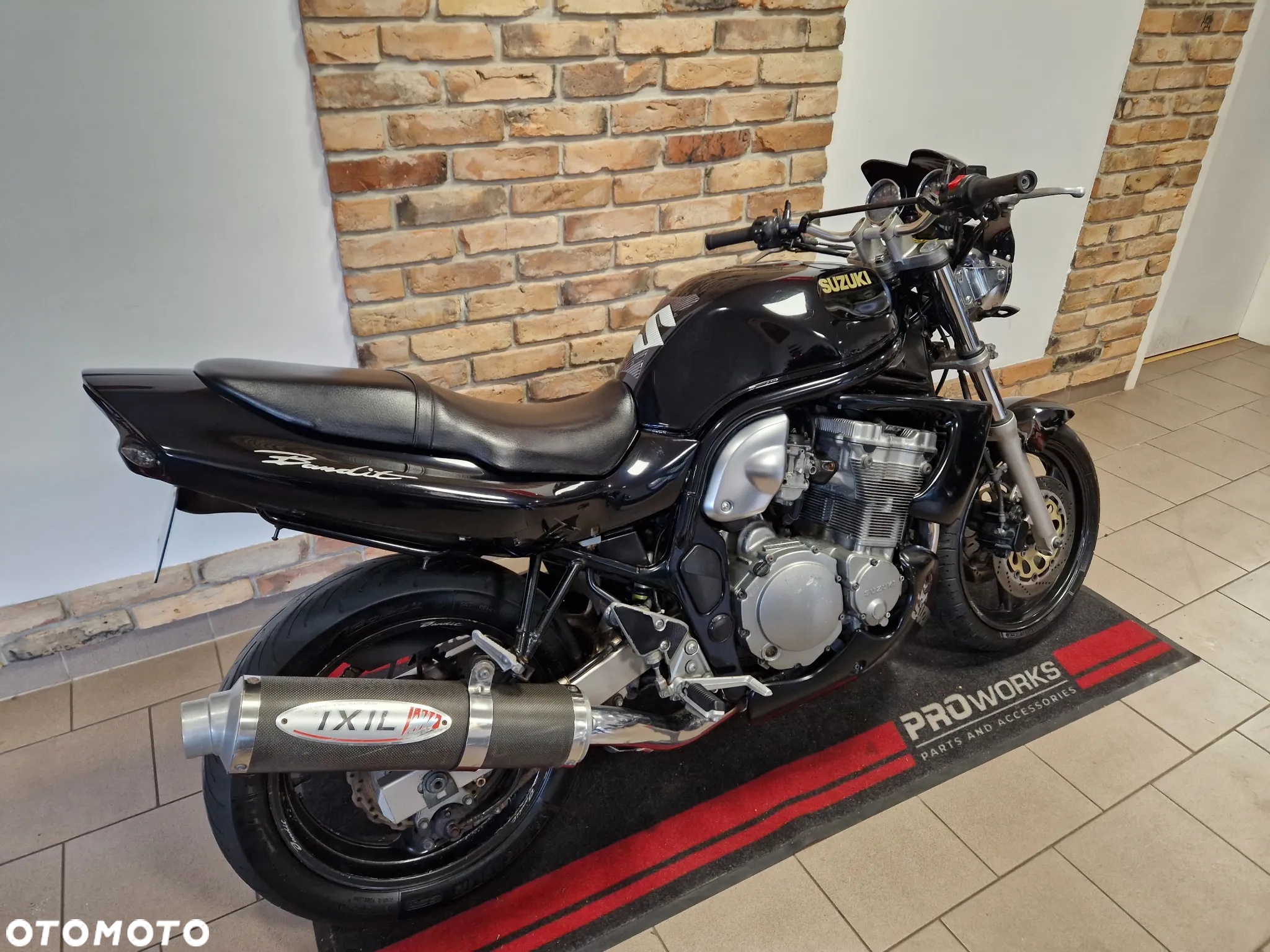 Suzuki Bandit - 3