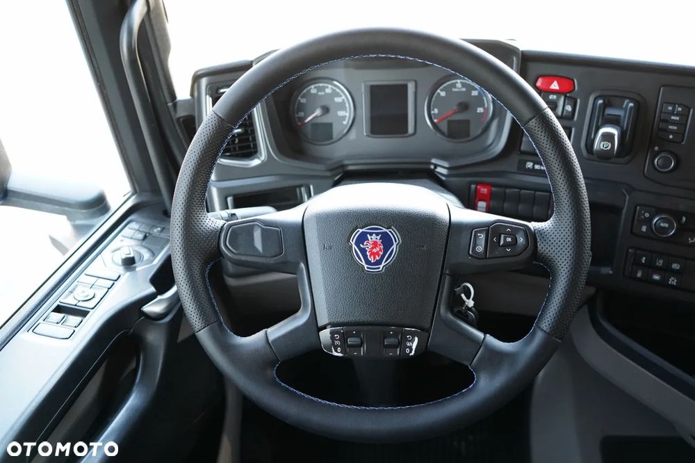 Scania R 450  / HYDRAULIKA / PEŁNY ADR / RETARDER / KLIMATYZACJA POSTOJOWA / ALUFELGI  / 2022 ROK / PO KONTRAKCIE SERWISOWYM - 27