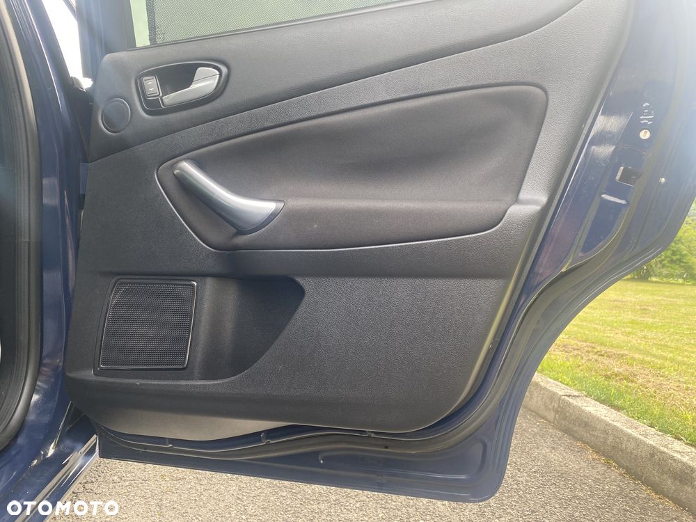 Ford Mondeo 2.0 Titanium - 21