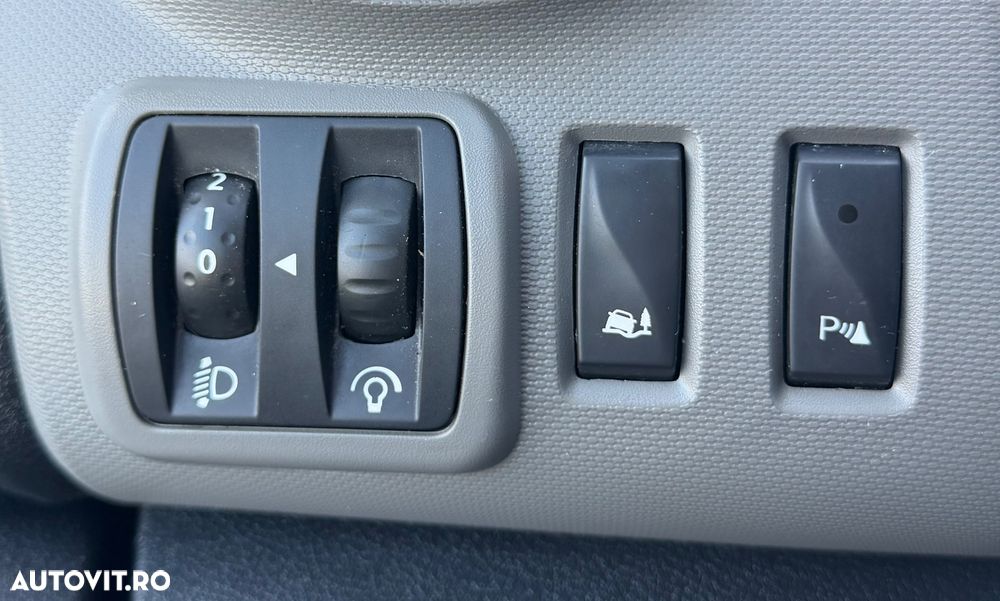 Renault Trafic ENERGY Start & Stop Combi L1H1 Expression - 10