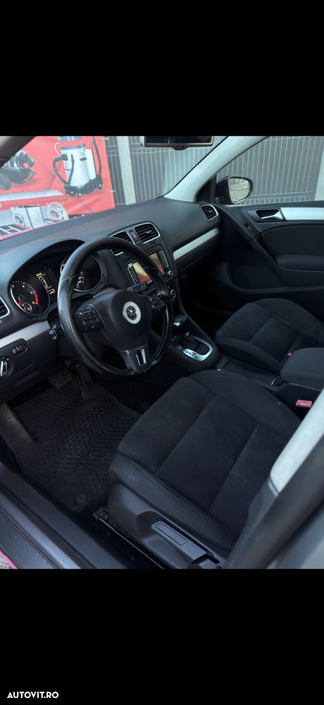 Volkswagen Golf 2.0 TDI DPF DSG Comfortline - 3