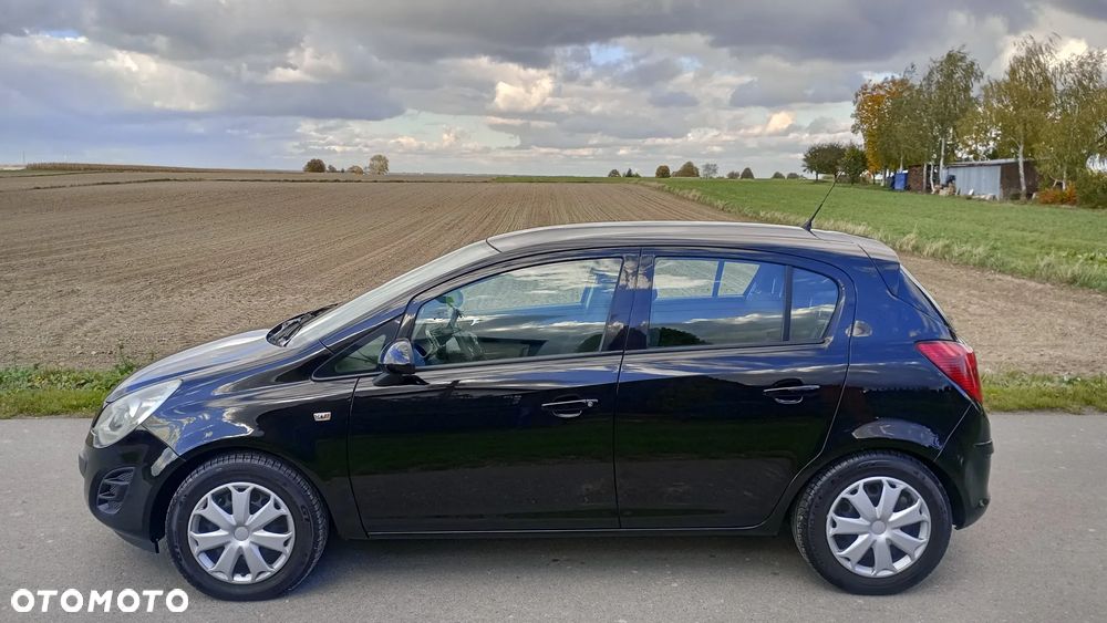 Opel Corsa 1.2 16V Cosmo - 14