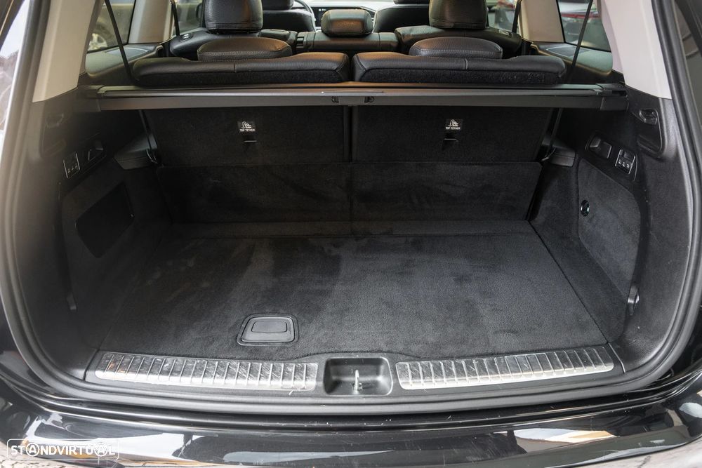 Mercedes-Benz GLS 400 d 4Matic - 33