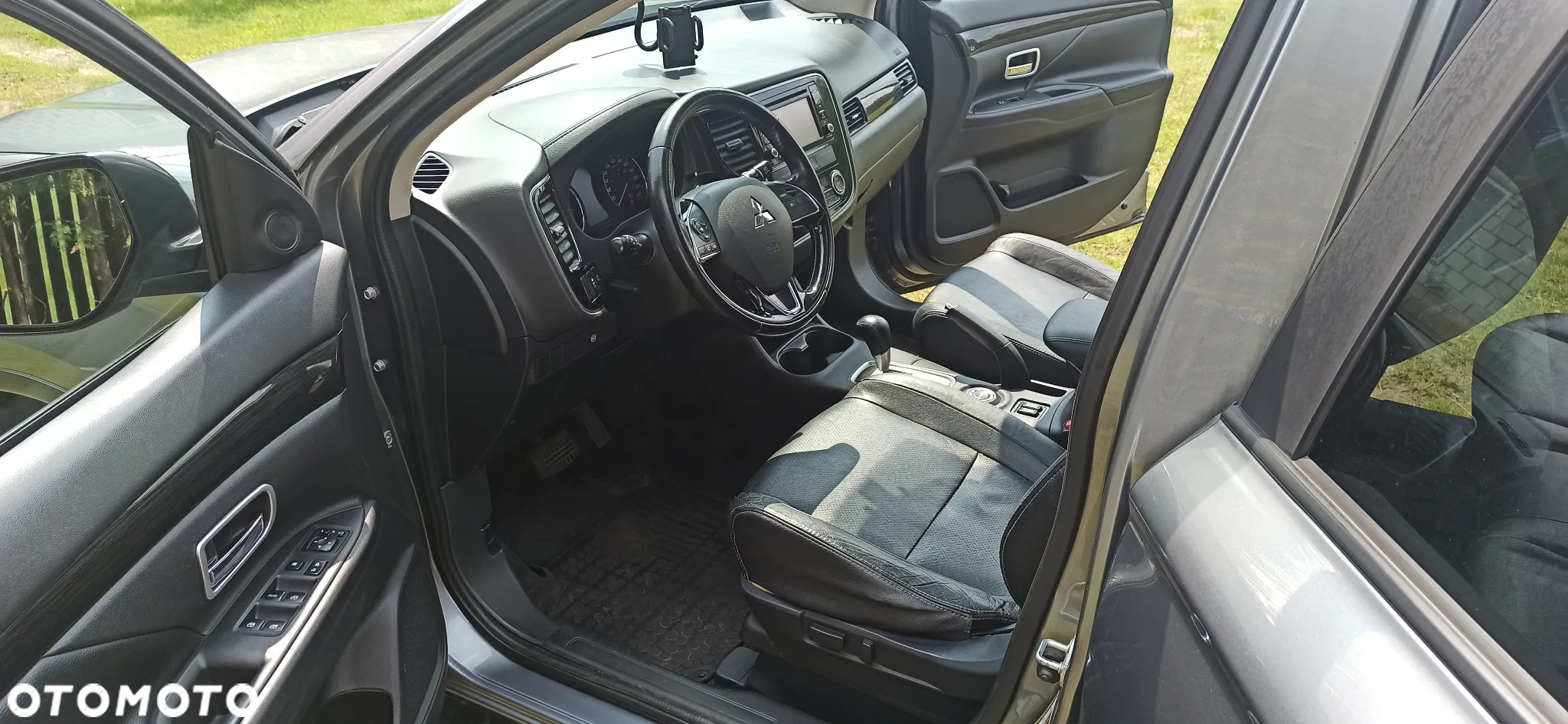 Mitsubishi Outlander 2.4 SE CVT - 9