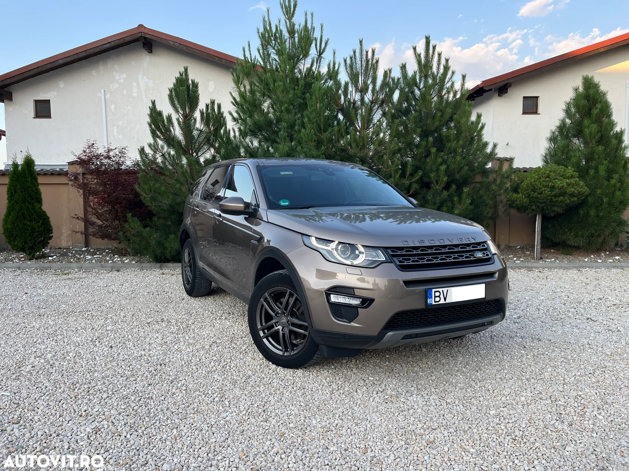 Land Rover Discovery Sport 2.0 l TD4 HSE Aut. - 2