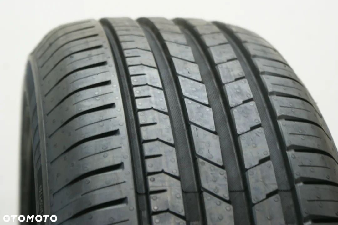195/55R16 VREDESTEIN SPORTRAC 5  7,5mm . - 1