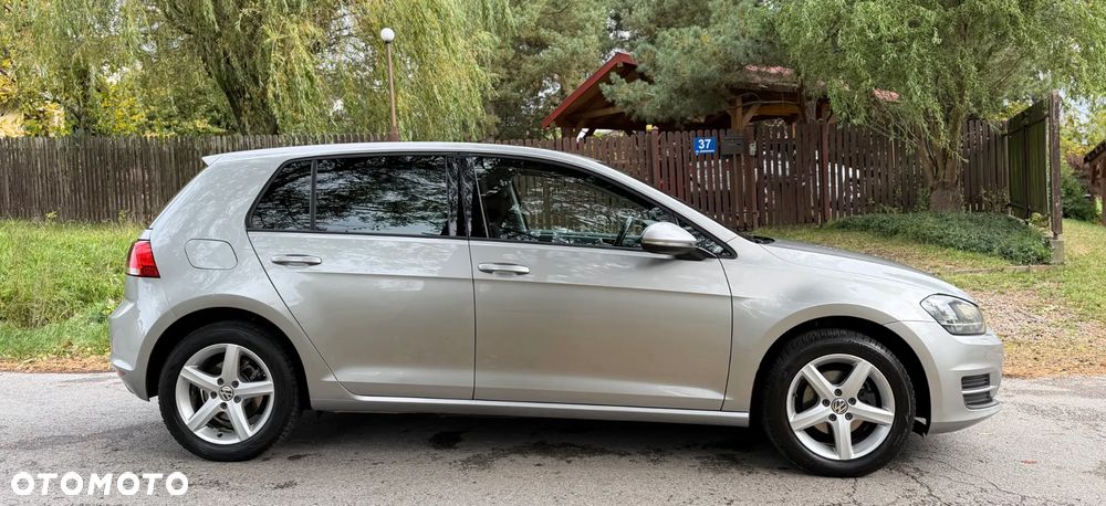 Volkswagen Golf 1.2 TSI BMT Trendline Perfectline - 6