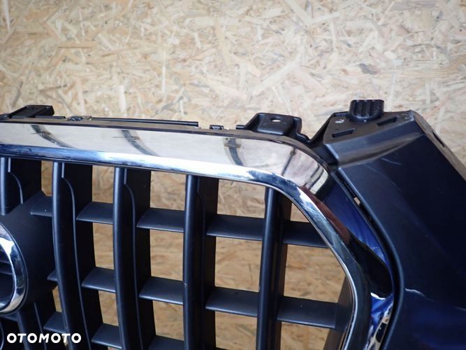 AUDI Q3 11- zderzak przedni przód - 7