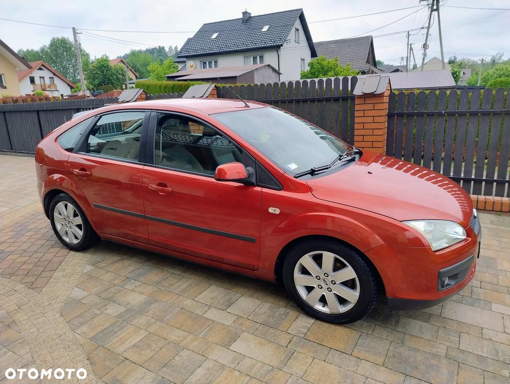 Ford Focus 1.6 Ti-VCT Titanium - 6