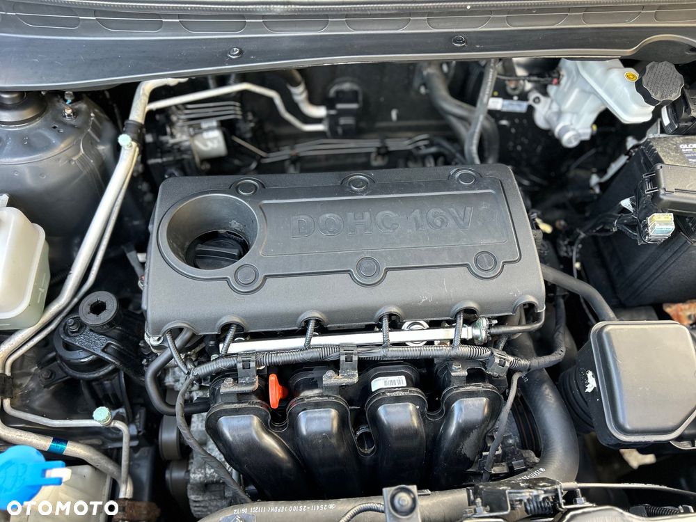 Kia Sportage 2.0 XL 2WD - 37