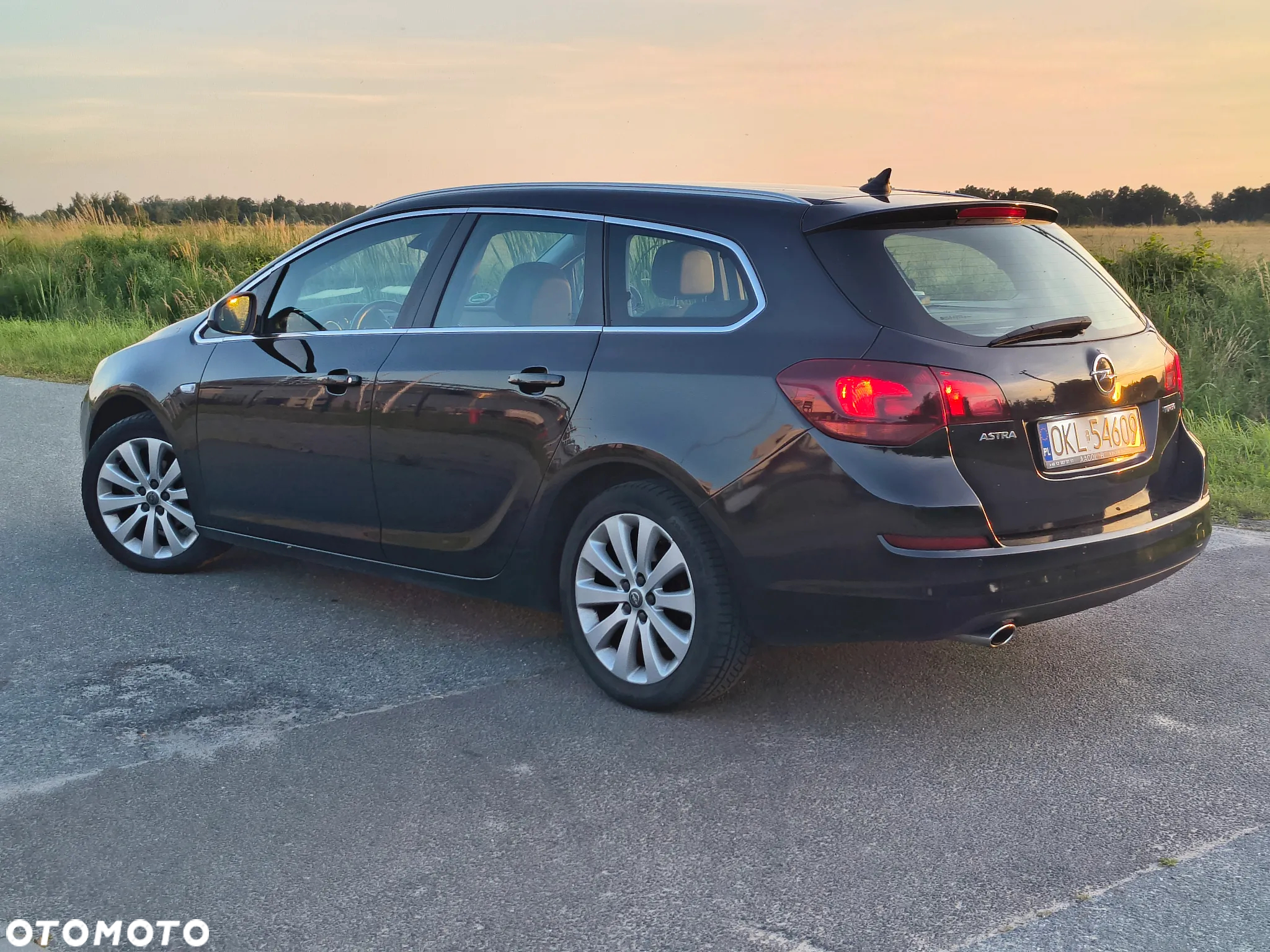 Opel Astra 1.4 Turbo Cosmo - 4