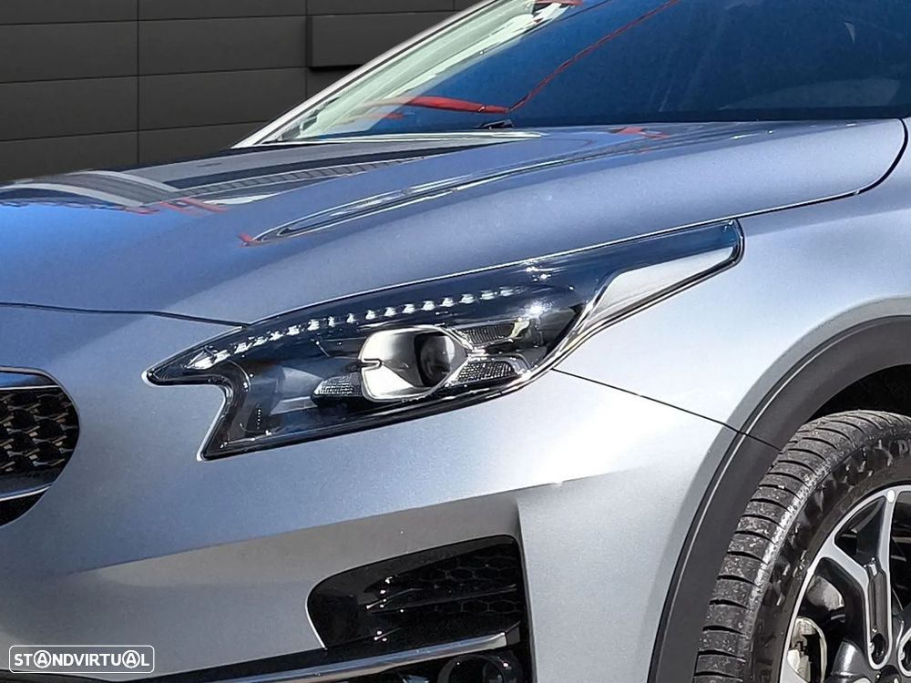 Kia XCeed 1.6 CRDi MHEV Tech - 5